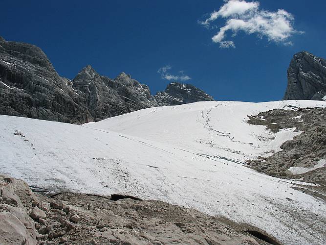 05 Blick vom Gosaugletscher zum Dachsteingipfel